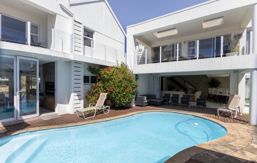 6 Bedroom Property for Sale in Royal Alfred Marina Eastern Cape